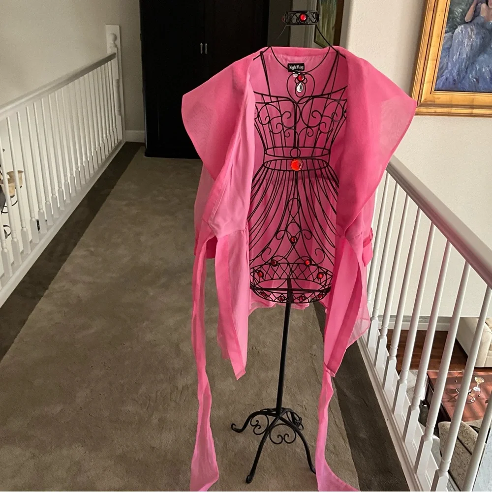 Vintage Fushia Dress - Picture 5 of 6